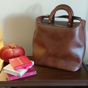 Elegant Brown Leather Men's Bag